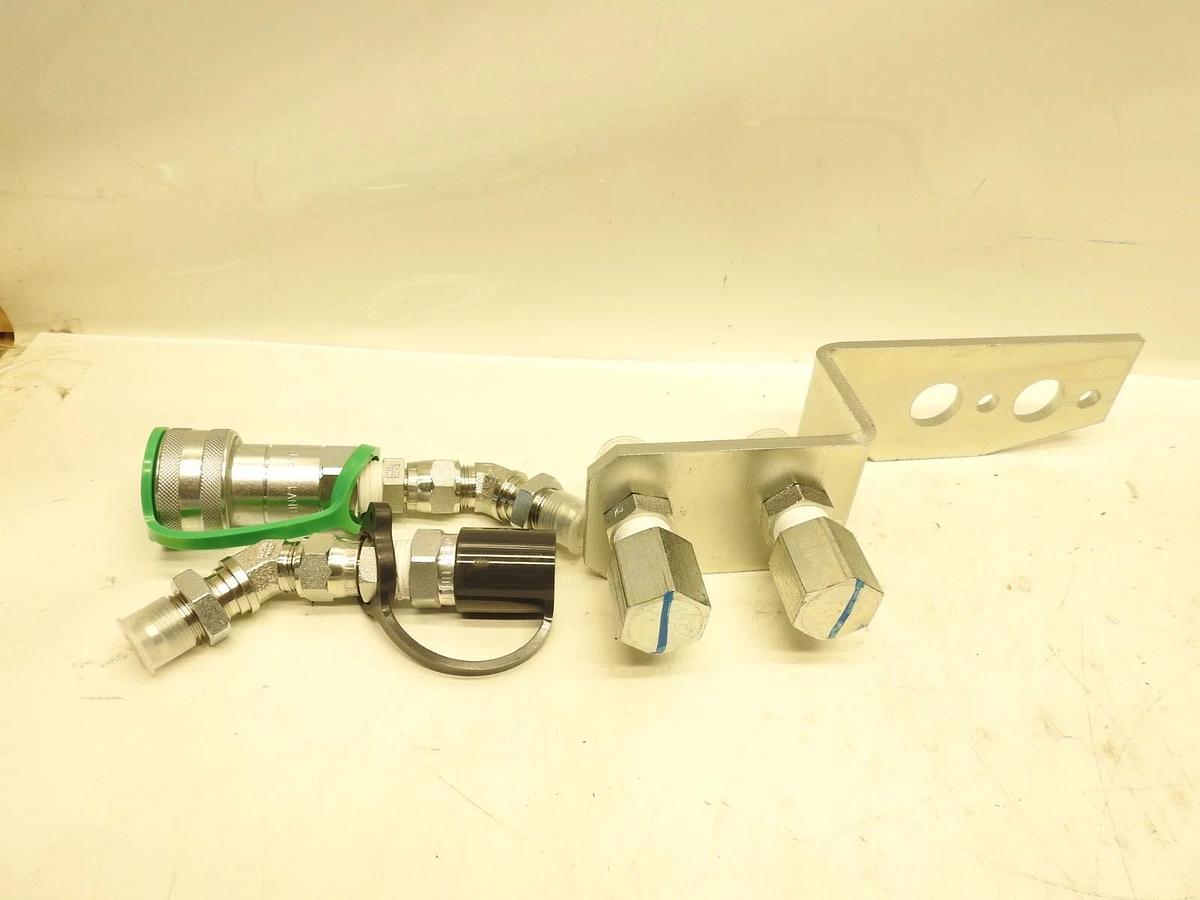 Kubota 7J441-78128 3rd Function Valve for LA1854 M6906 With 7J445-94002 Adapter