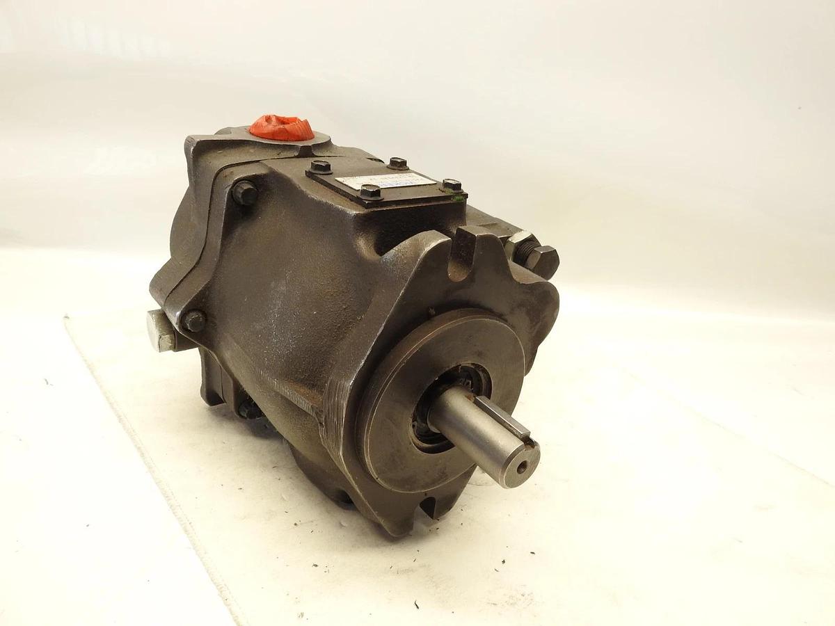 New Oem Eaton Vickers PVQ40-B2R-B26-SS2S Hydraulic Piston Pump