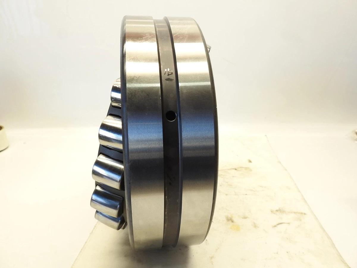 NEW SKF 22234CC/C3W33 Spherical Roller Bearing 170mm Bore 310mm Dia. 86mm W