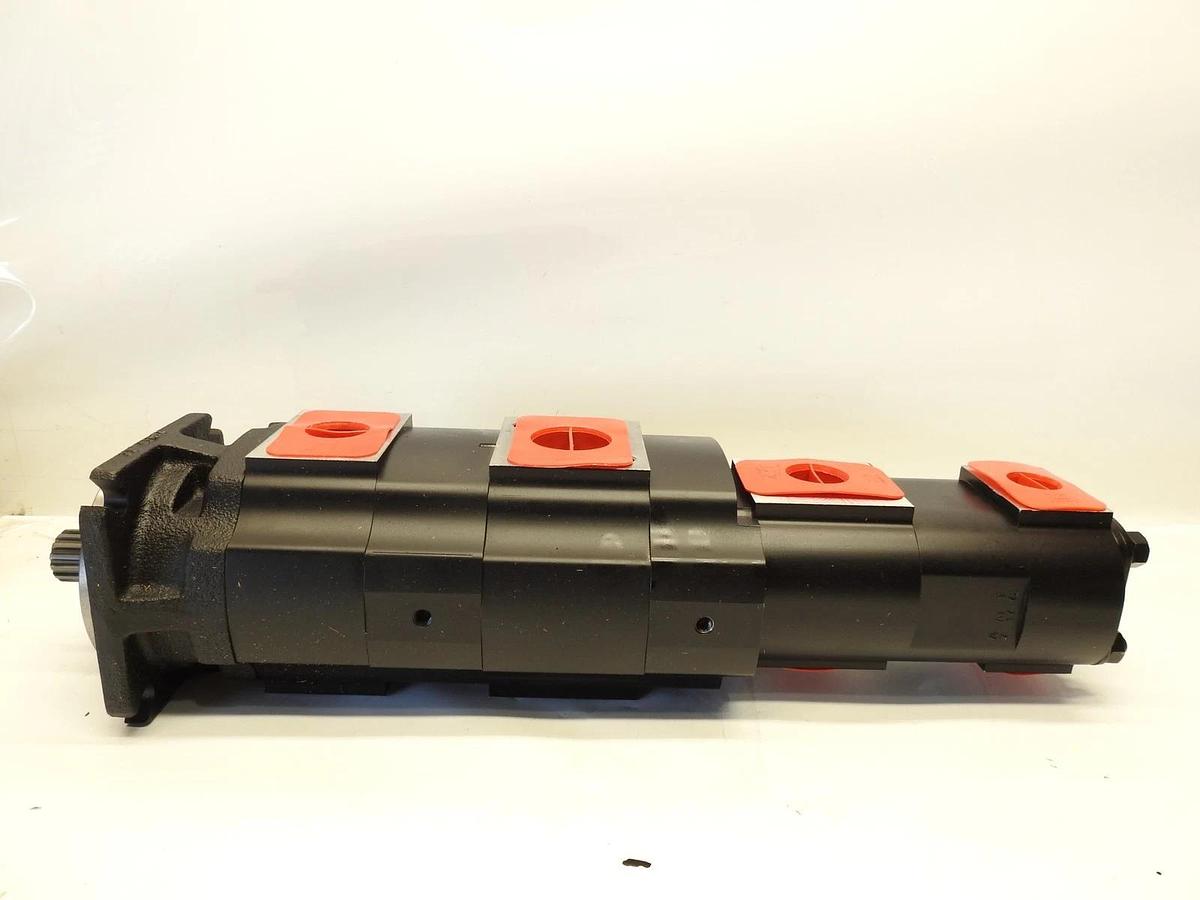 New Oem John Deere TA10134 Hydraulic Quad Pump