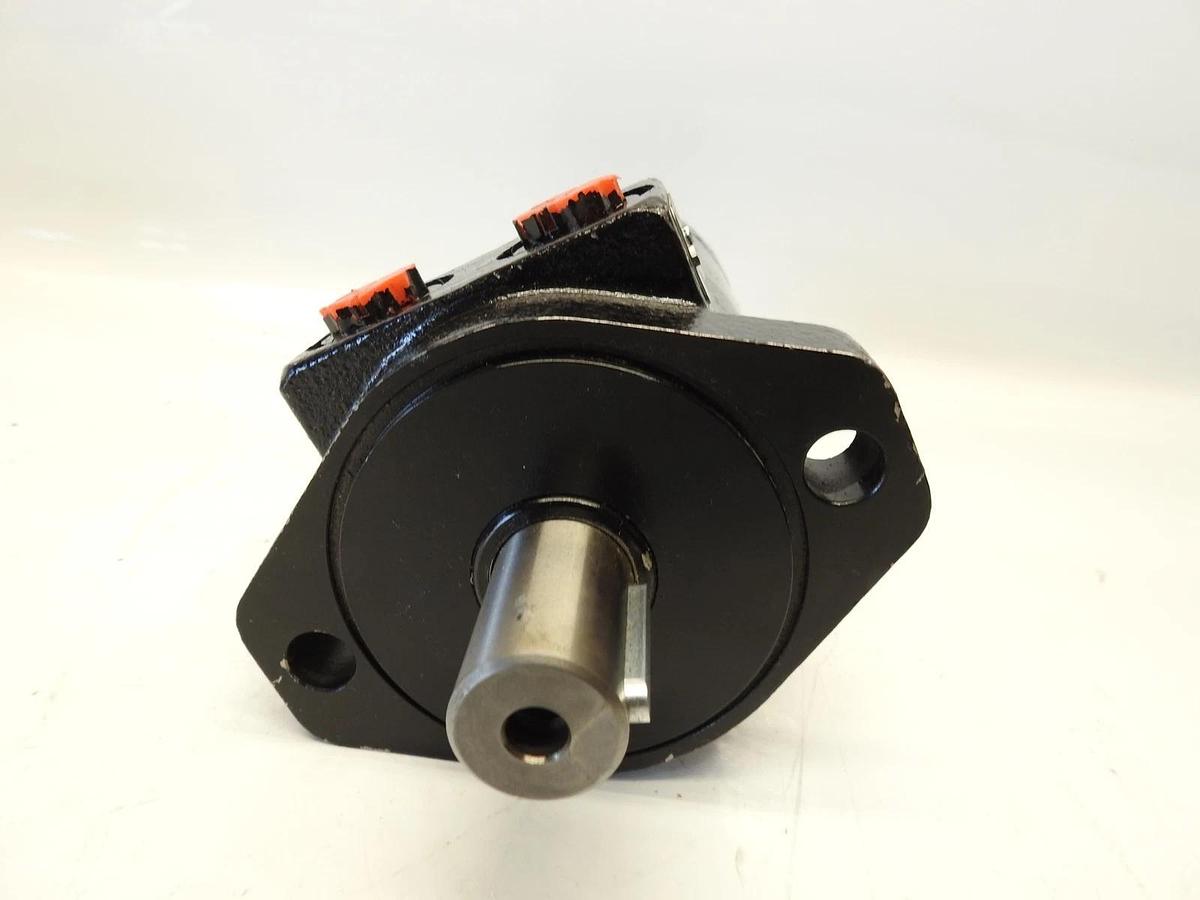 Oem Danfoss 292302 White Drive Products 292302, WG275 Series Hydraulic Motor
