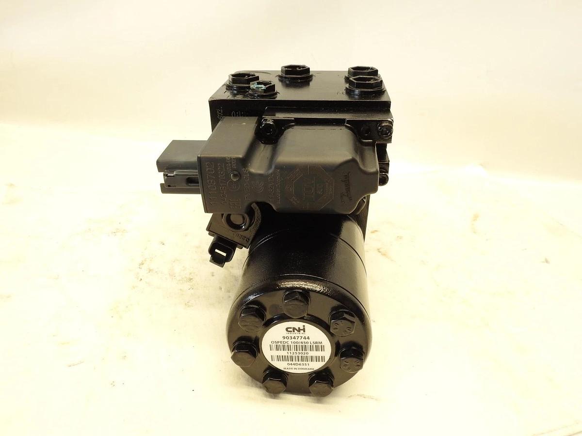 New Oem Case New Holland Hydraulic Steering Valve 90347744