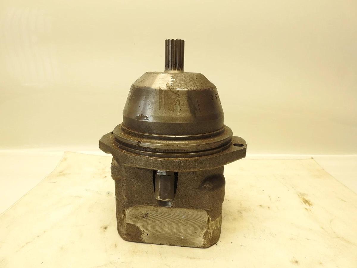 2 Bolt Hole Cat Rexroth 2465743 S400  2423113  Hydraulic Piston Pump