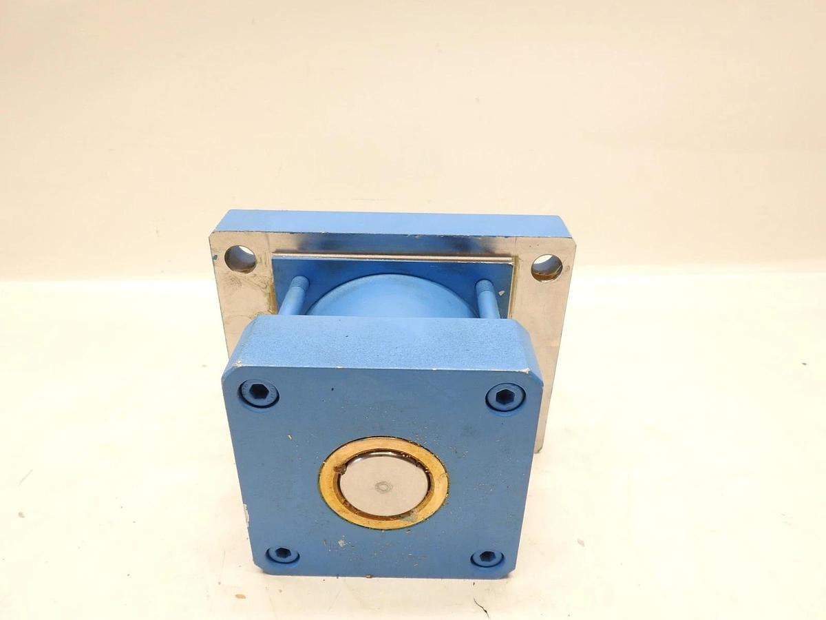 New Rexroth 4 Bolt Hole Hydraulic Cylinder Threaded Shaft