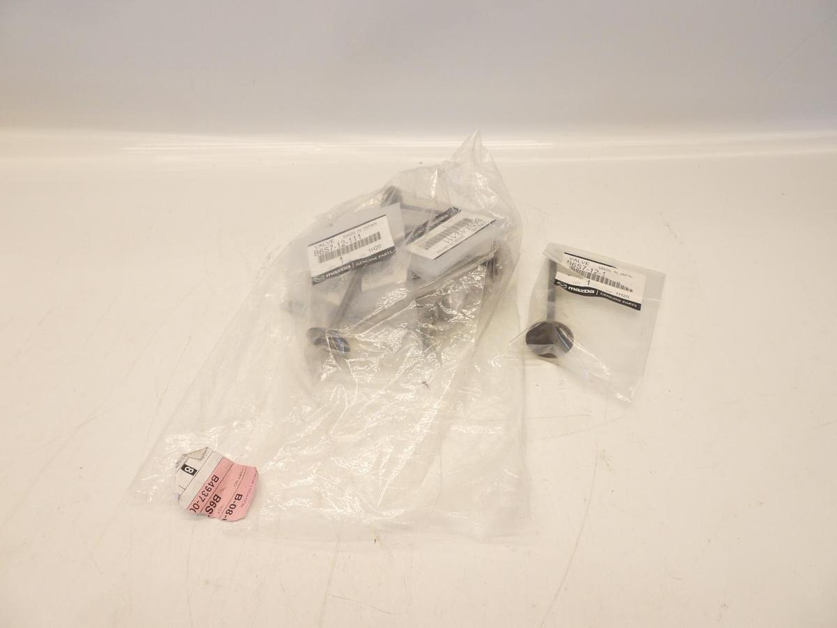 Lot Of 8 Oem Mazda B6S7-12-1 Intake Valve