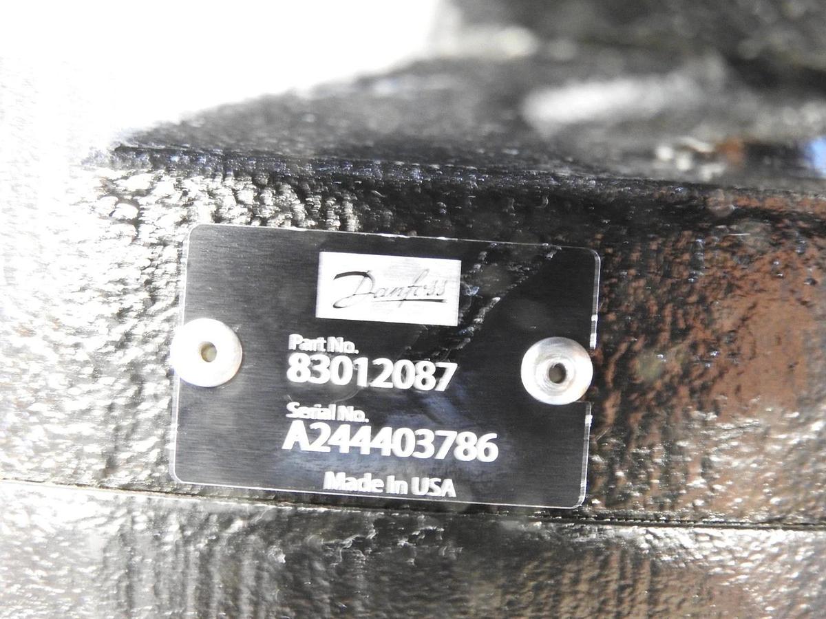New Oem Danfoss 83012087 GEAR PUMP-LH, SINGLE DISPL