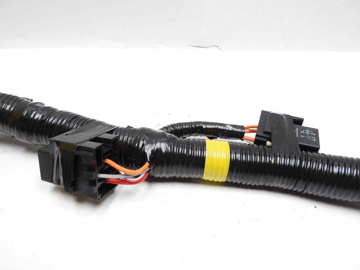 NEW OEM 098084203 HARNESS INSTRUMENT PANEL FREIGHTLINER W0E65115-S57