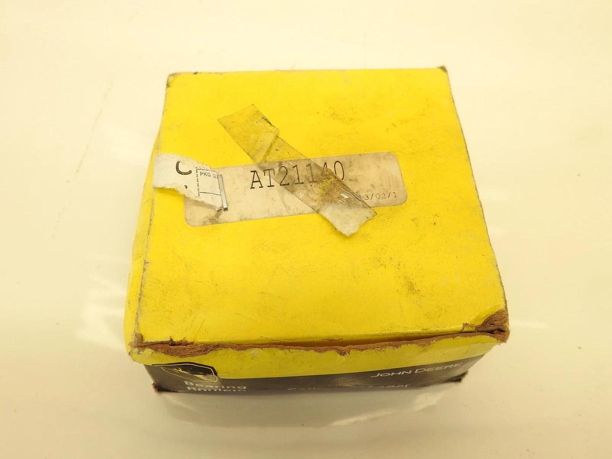 New Oem John Deere AT21140 Engine Crankshaft Main Bearing