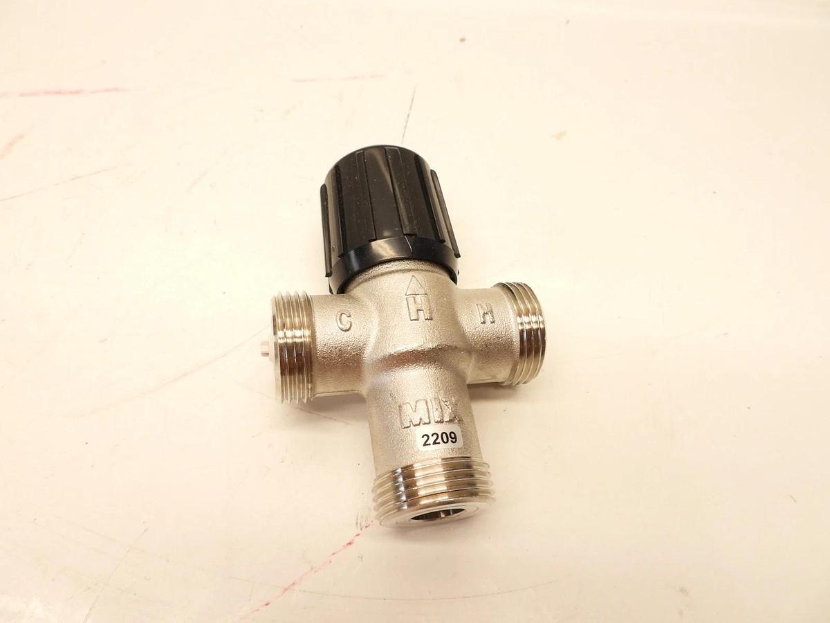 New Resideo Braukmann 1" Union Sweat Lead Free Mixing Valve (70-120F)