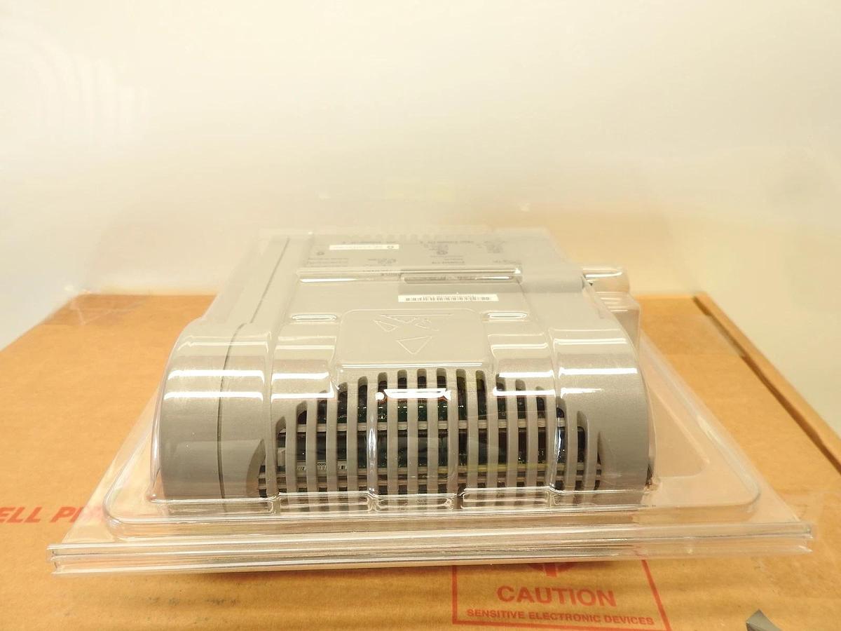 New Genuine Honeywell C300 Controller Kit 51405046-175 51308307 338285-009  5140