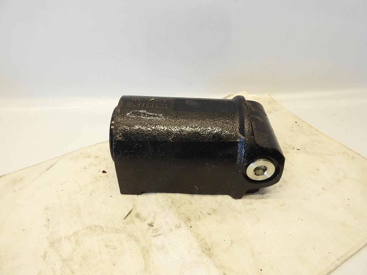 Oem JLG 1684465 Ram Lockout Cylinder 1001168875 NEW!