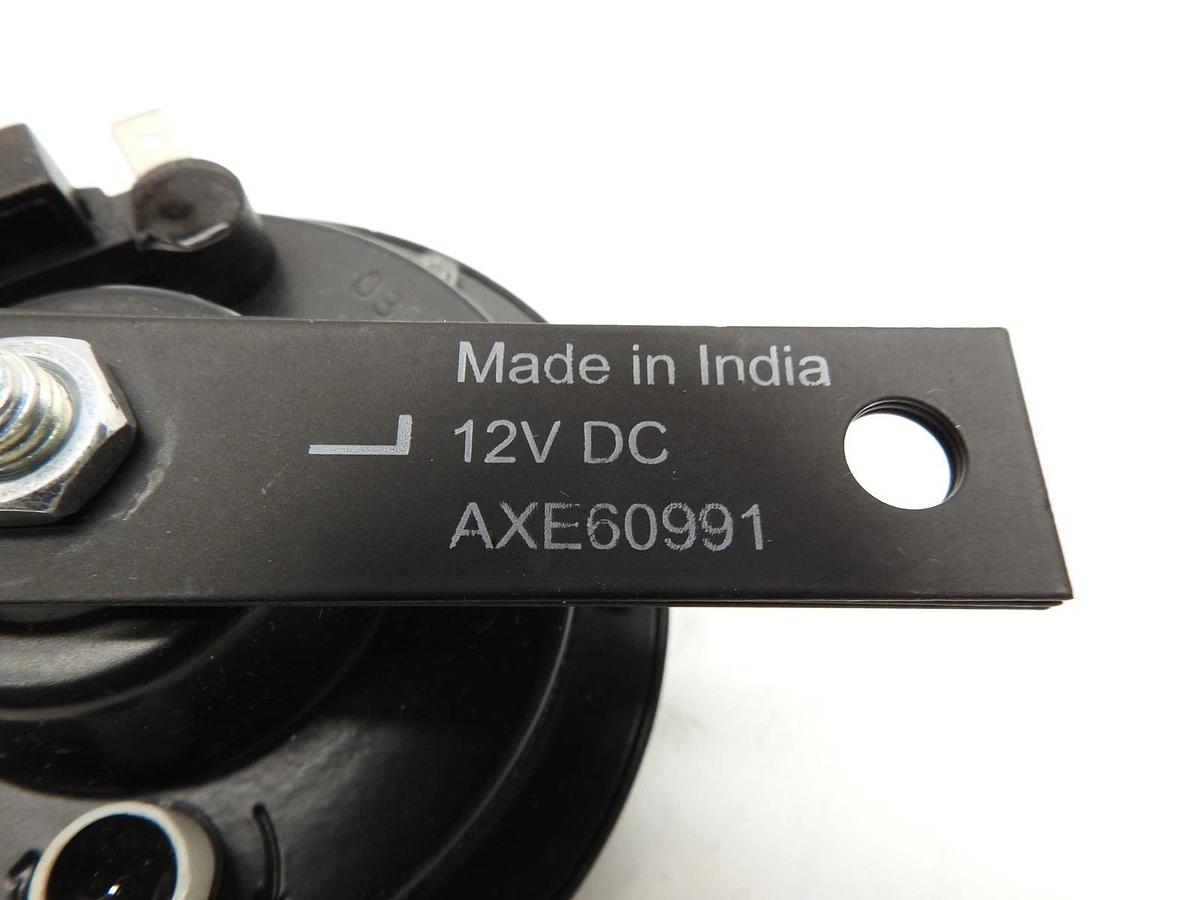 New Oem John Deere AXE60991 Horn, 12 Volt