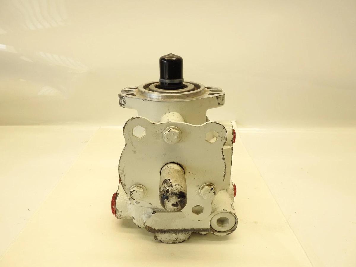 New Oem Eaton 70160-LCA-03 Hydraulic Pump