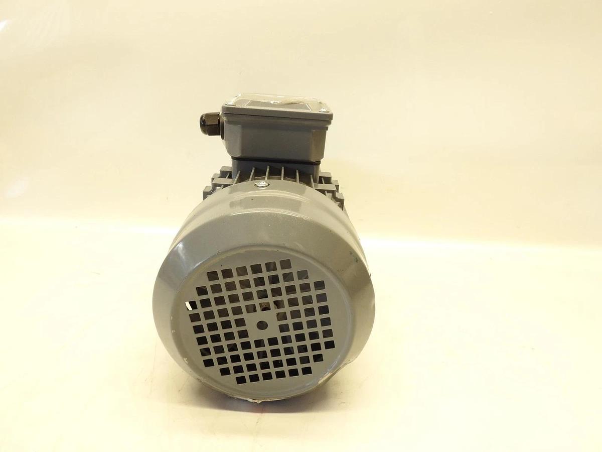 New Pujol X-712-4 Iec 230/400V 1330-1600 RPM GearMotor With Gearbox 60034-1
