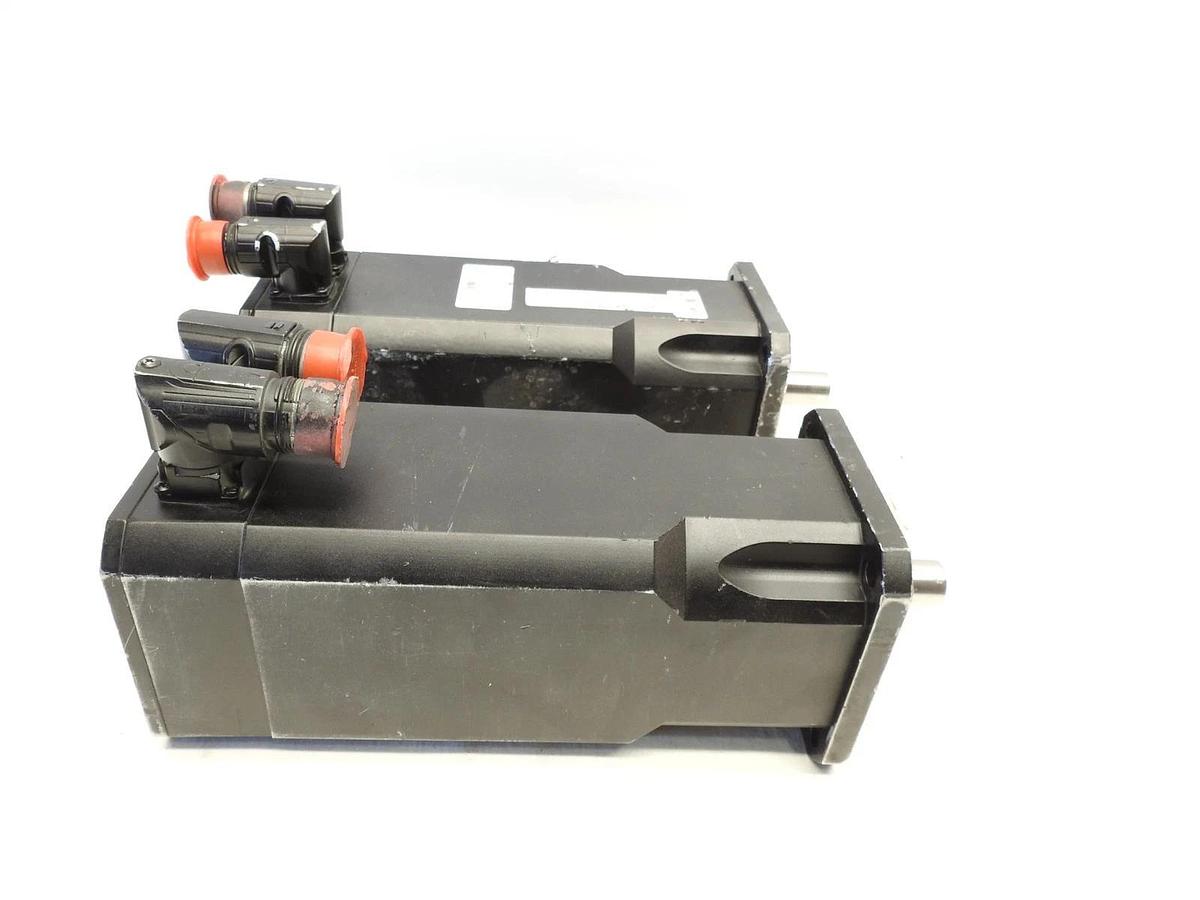 Lot Of 2 AS IS VUES M506L-0R0B-0029-0 SERVO MOTOR 560VDC 3A 120KRPM