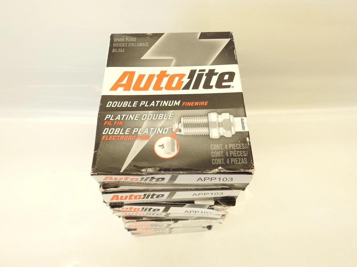 Lot Of 32 Autolite APP103 Double Platinum Automotive Replacement Spark Plugs