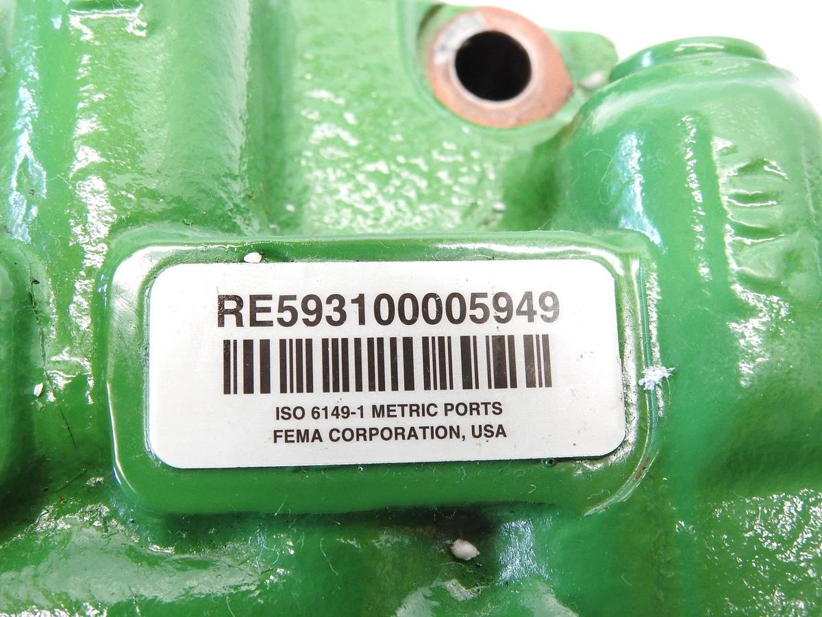 New Oem John Deere RE593100005949 03401 010324 RE244397 Steering Hydraulic Contr