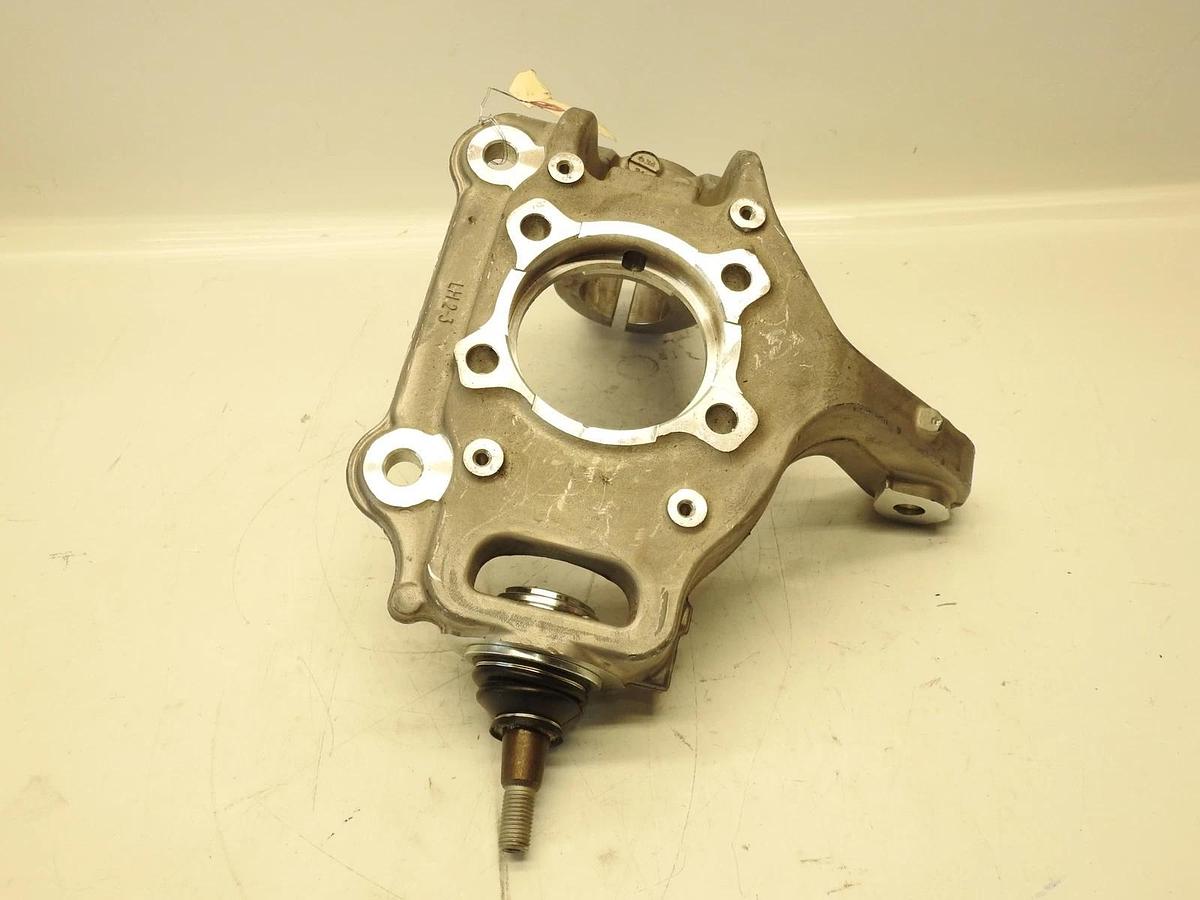 New Genuine Mopar Front Knuckle Left 68303171AC