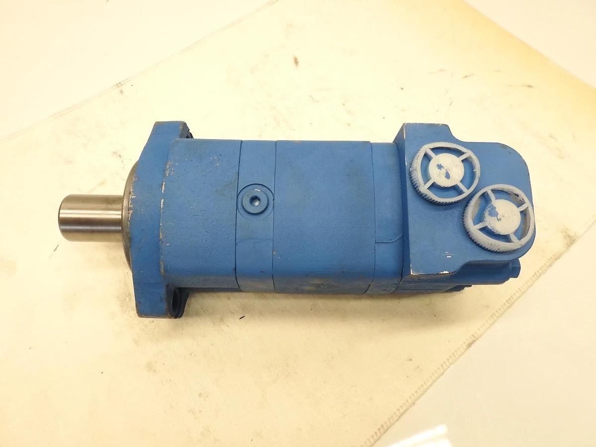 NEW Hydraulic Motor Replaces For Char-Lynn 104-1028-006 Eaton 104-1028 | 2 Bolts