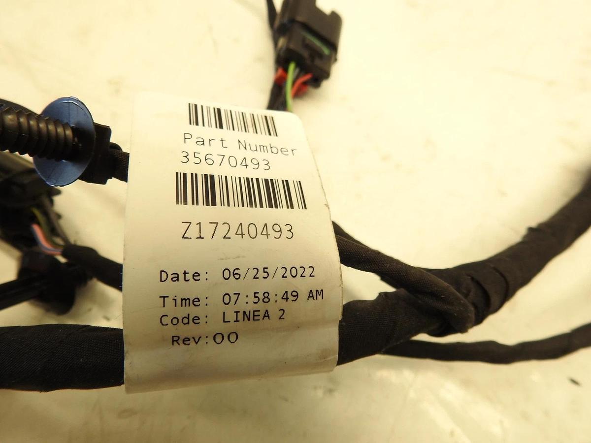 New Oem Rivian Wiring Harness 35670493