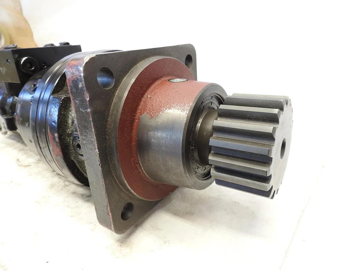 Fits Genie 89885, 89885GT - S40/Z60 Swing Drive Assembly