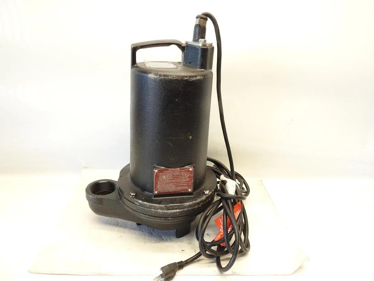 New DAYTON 3BB83 1/2 HP Effluent Pump,Tether Float TESTED