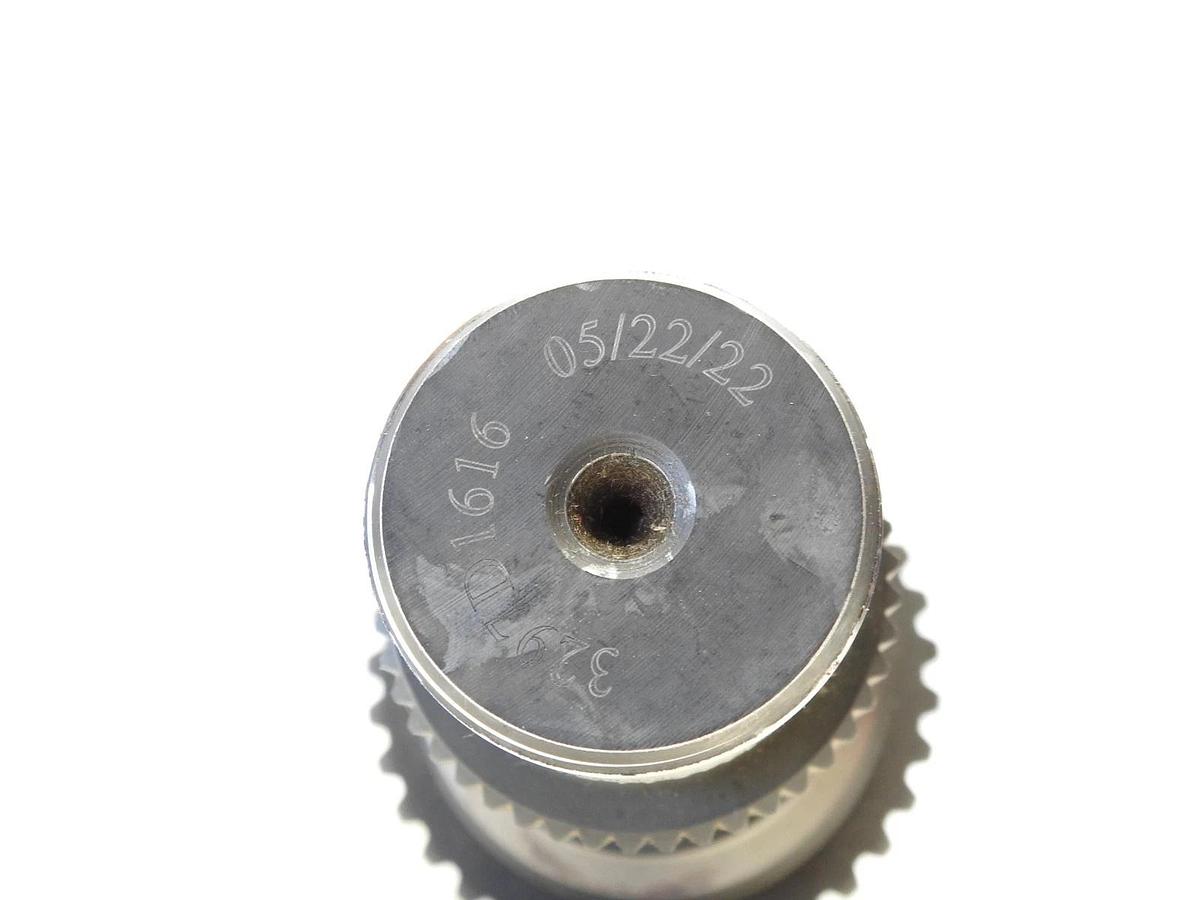 3297D1616 GENUINE MERITOR DIFFERENTIAL INPUT SHAFT 2613343C1