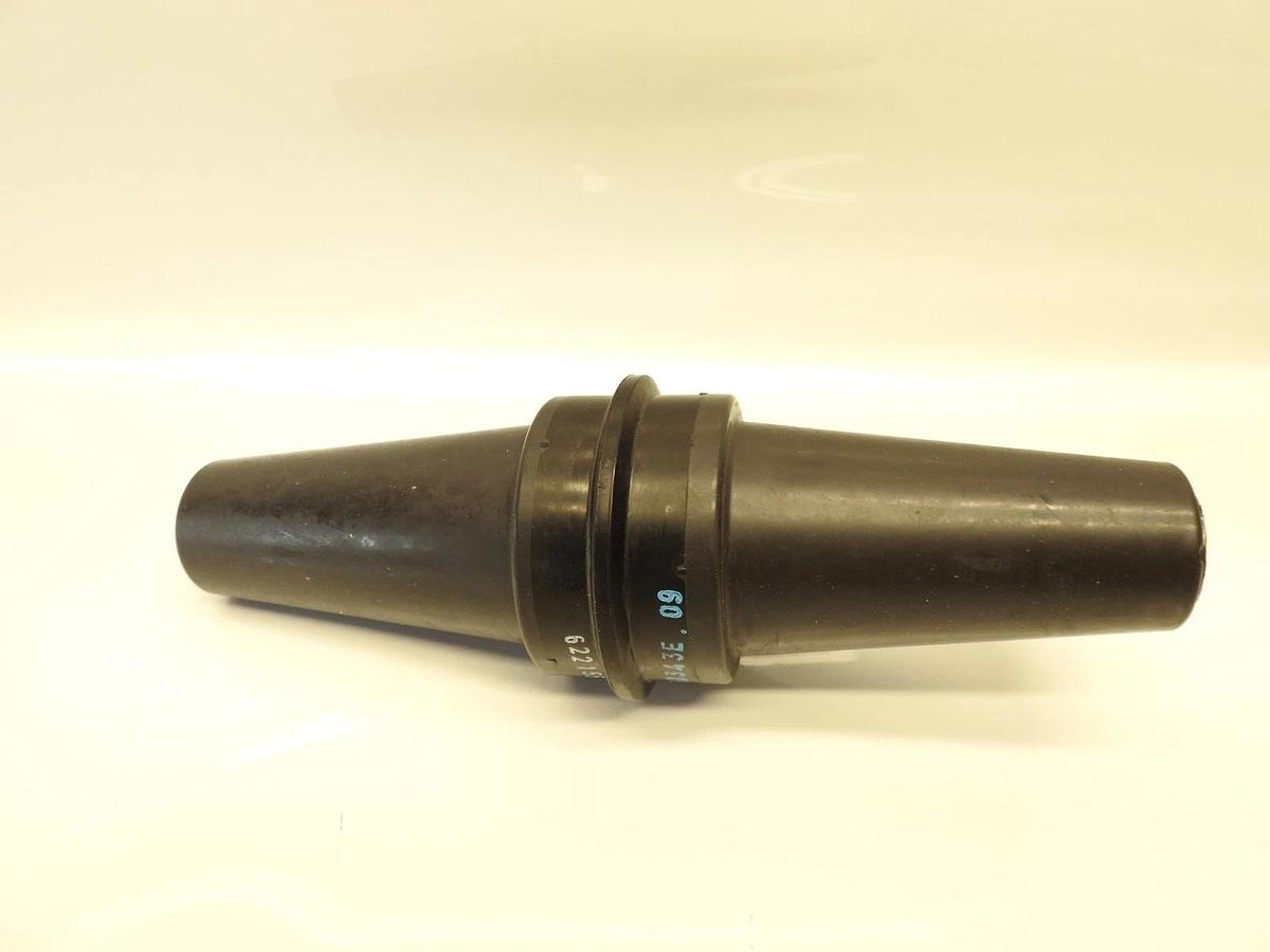Eaton Aluminum Connector Plug Stud 35kV Class 600A DCP635A Phase to ground