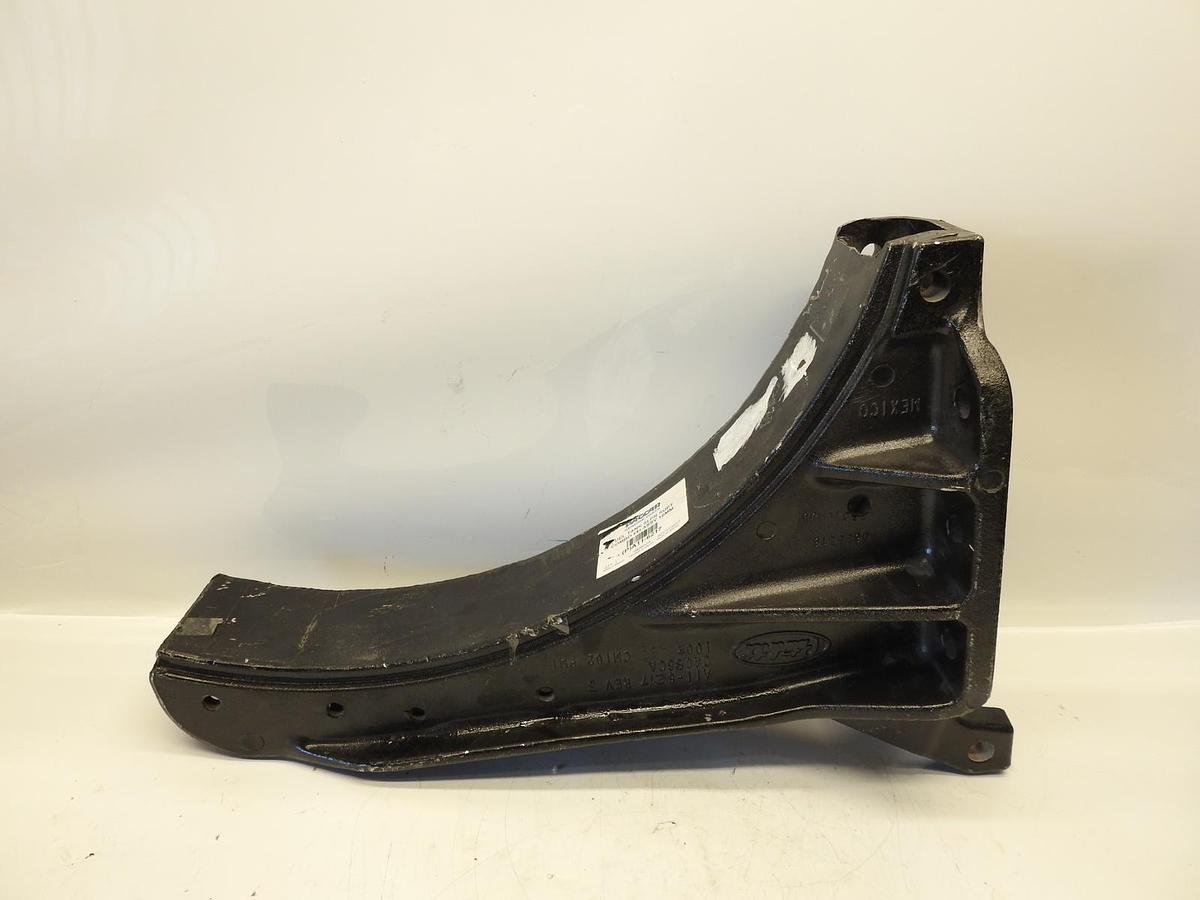 Oem Paccar A11-6217 REV B PETERBILT 579 2016 FUEL TANK BRACKET 3561699