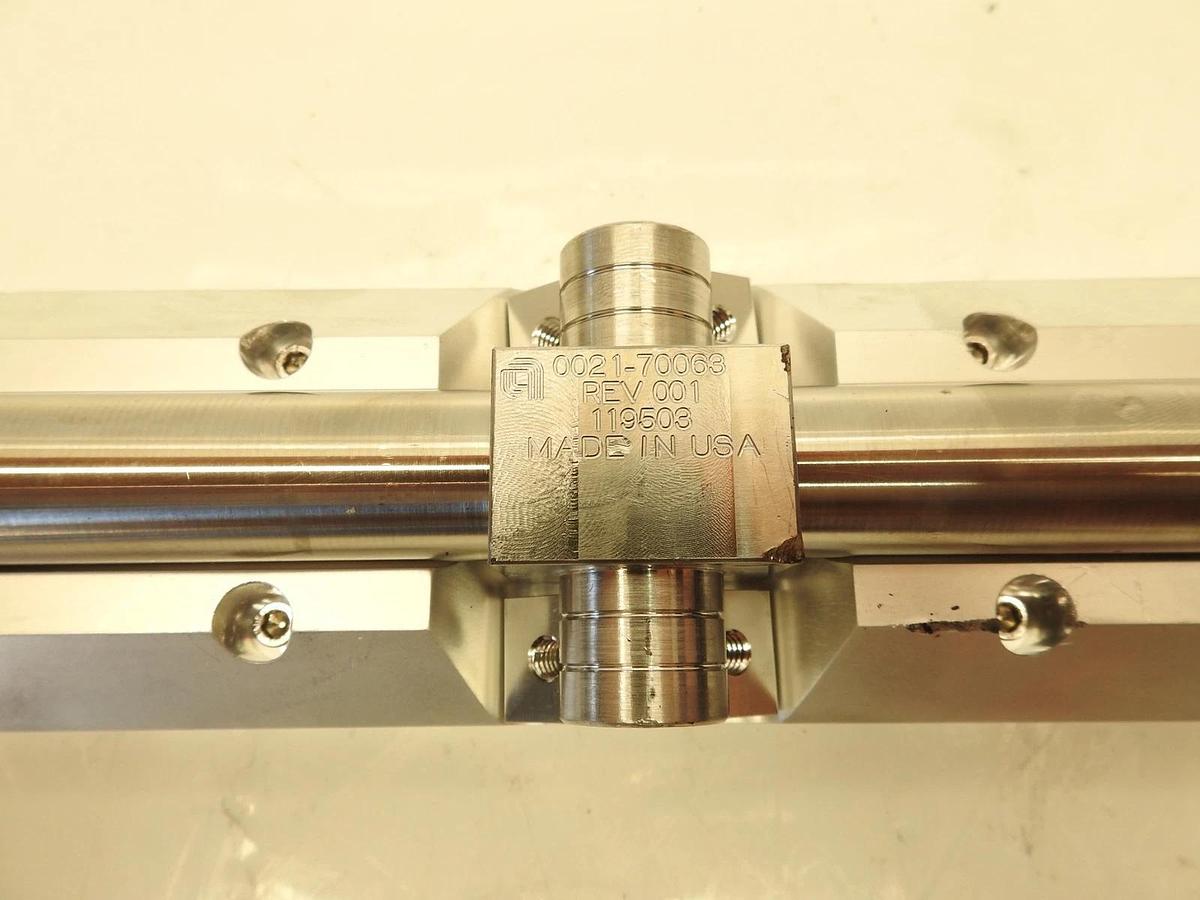 AMAT Applied Materials Slit Valve Door Assy 0021-70063 0021-76767 35cm Long