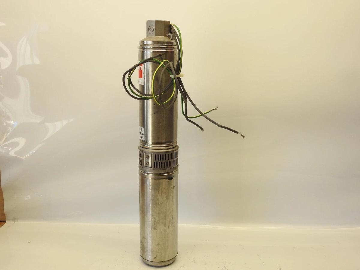 DAYTON 1LZR4 1/2 HP 2 Submersible Deep Well Pump 10GPM, 115V