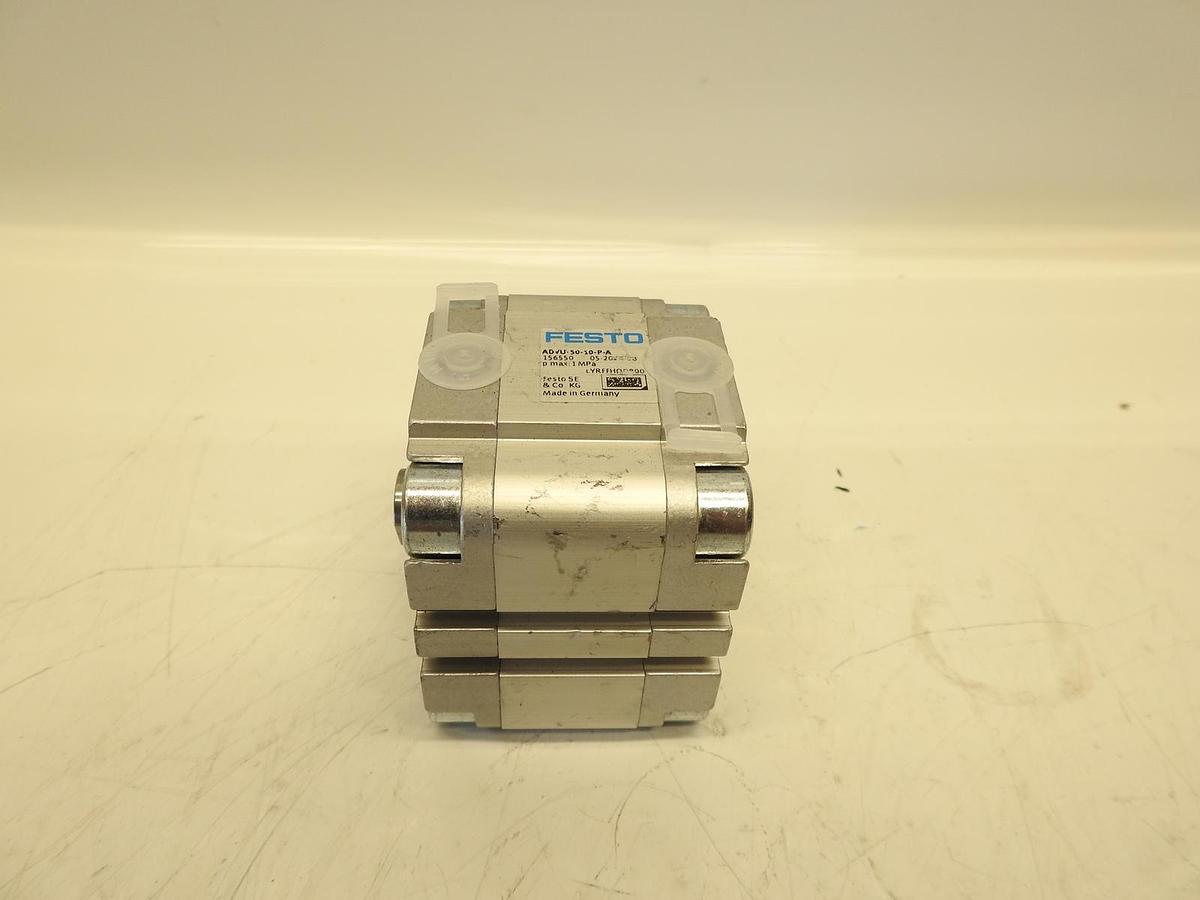 FESTO 156531 COMPACT CYLINDER ADVU-32-10-P-A. Pneumatic Air Cylinder