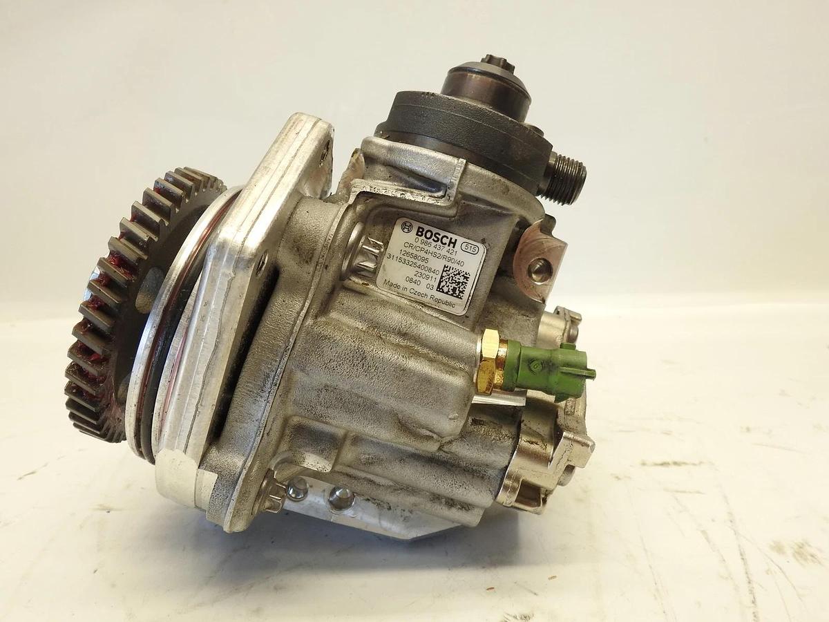 2011-2016 Chevy GMC Duramax LML OEM Bosch High Pressure Fuel Pump # 0986437421