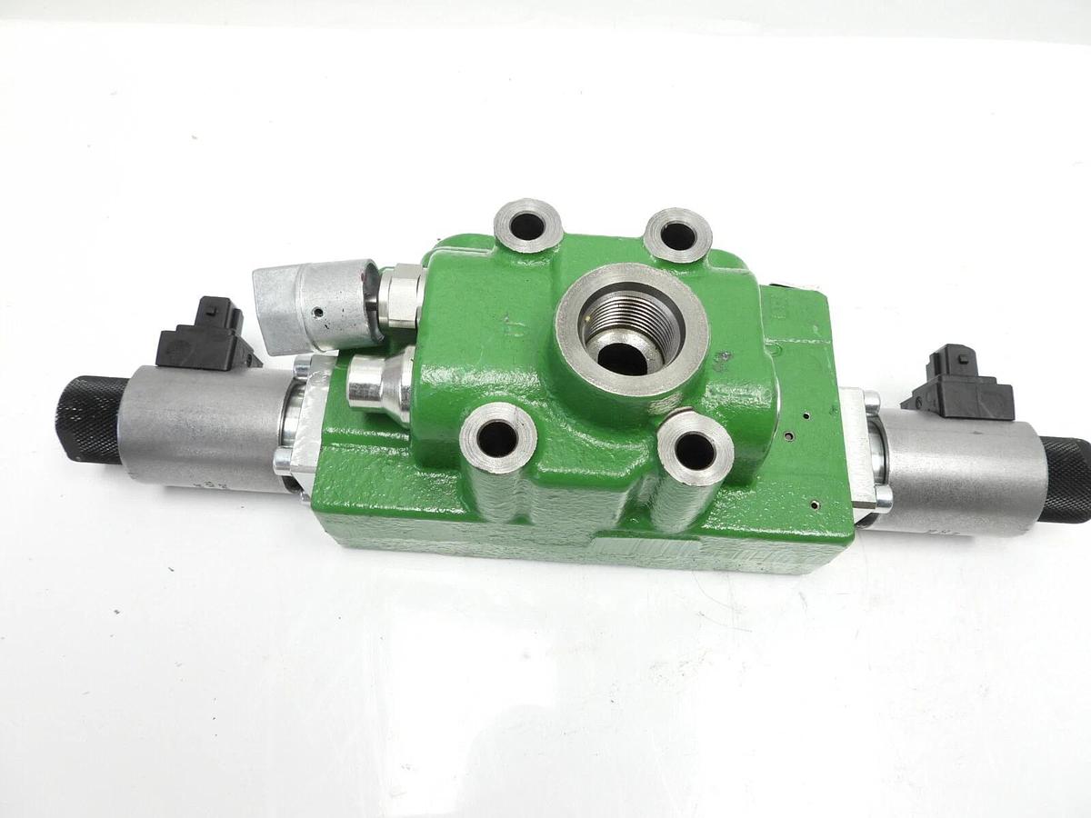 Bucher Hydraulics Oem John Deere SJ22187 Selective Control Valve 003079 64140027