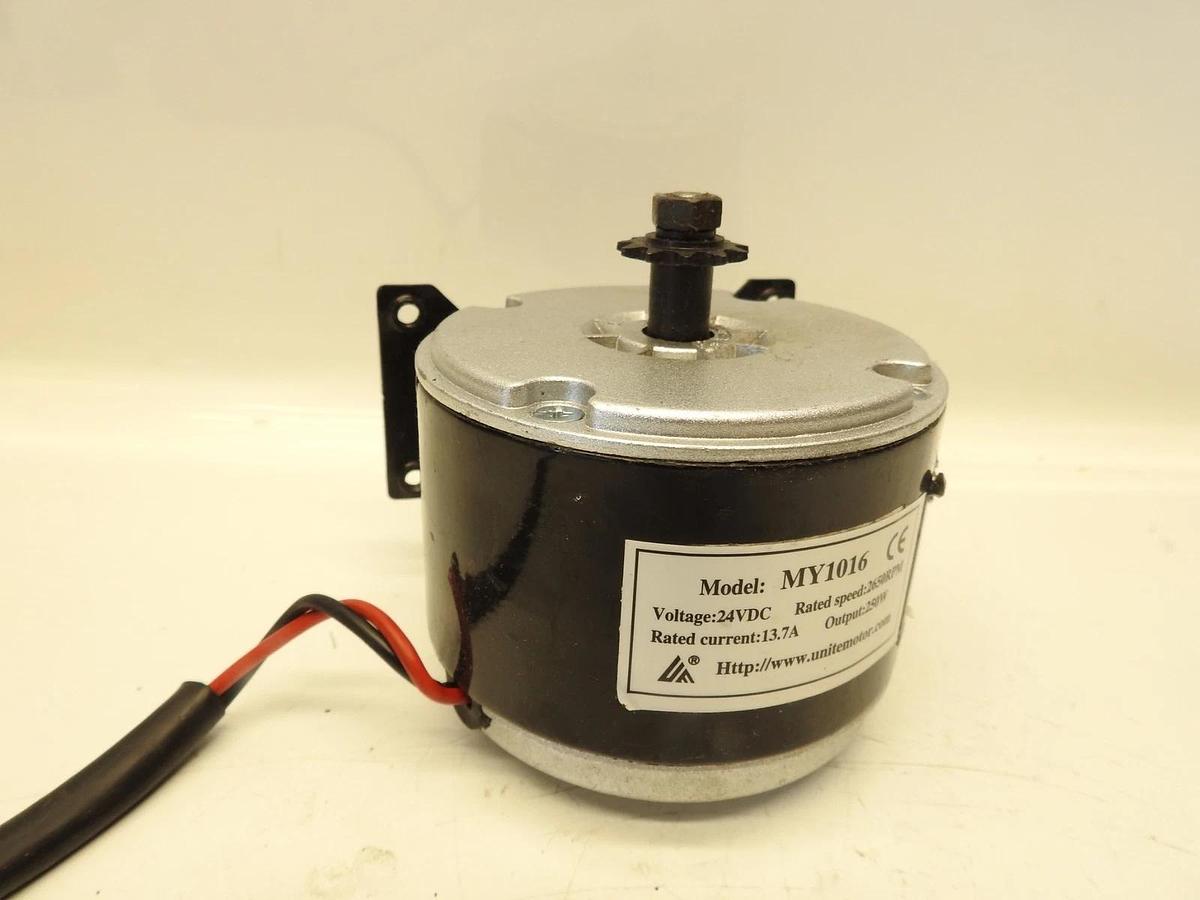 Monster Motion 24 Volt 250 Watt MY1016 Electric Motor with 11 Tooth #25 Chain...