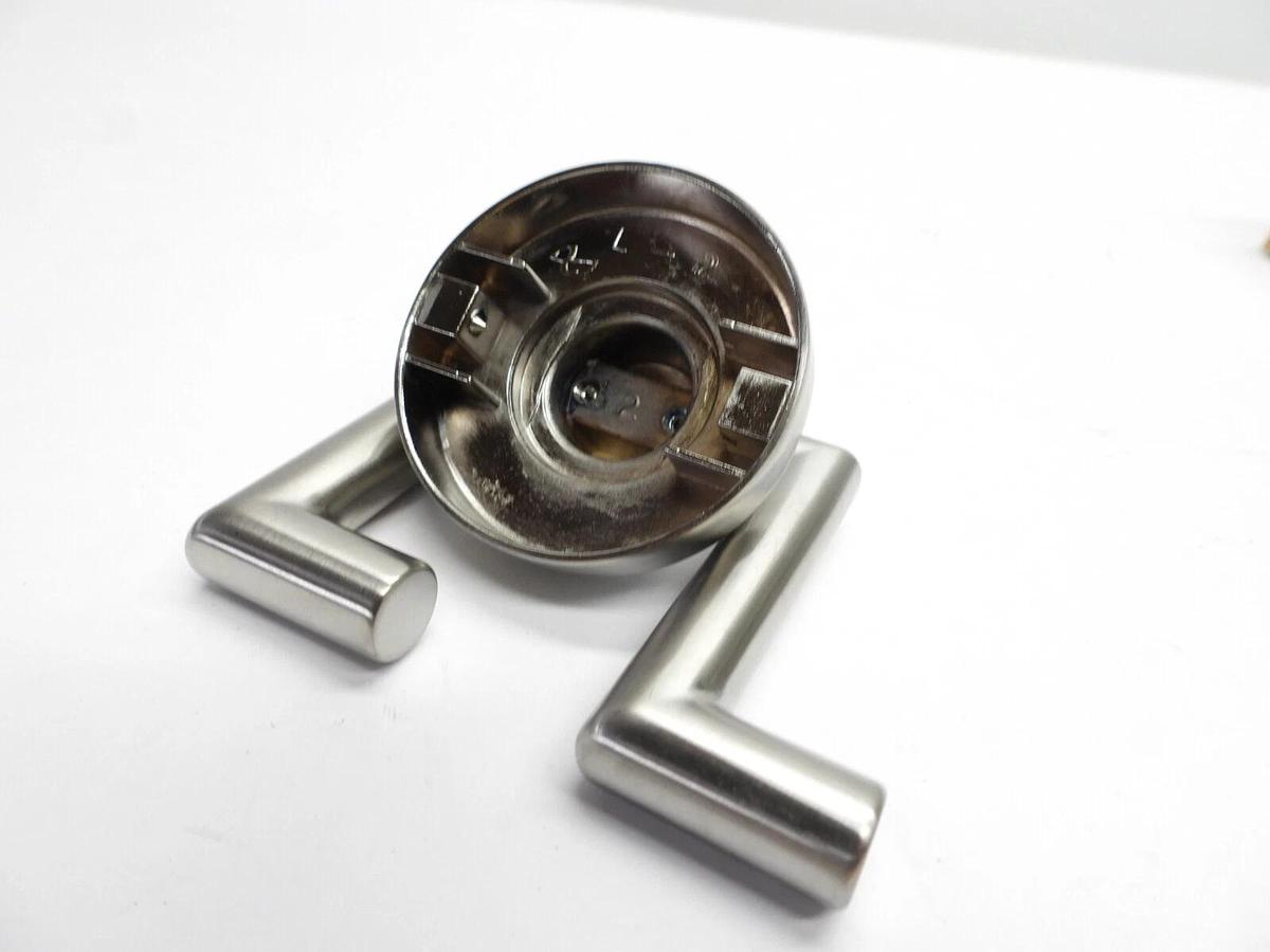 New Speakman Neo Double Robe Hook in Brushed Nickel SA-1008-BN