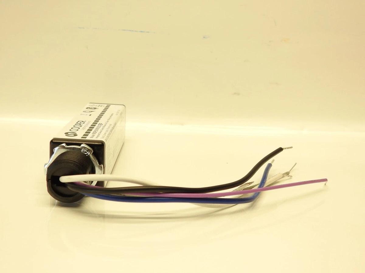 New Oem Eaton Cooper MSP3IVMVDC1EP 120/277VAC Integrated Sensor Control Module