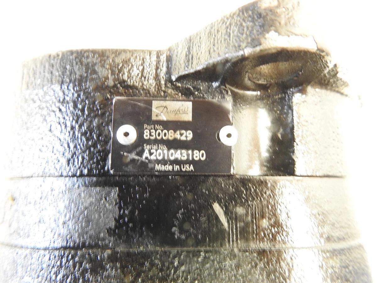 NEW OEM DANFOSS 83008429 GEAR PUMP-RH, SINGLE DISPL A201043180