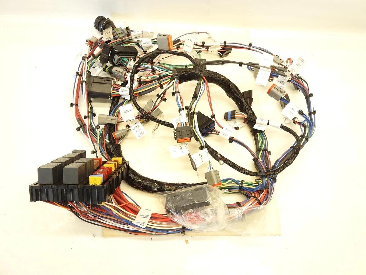 New Genuine JLG 1001299369 HARNESS,CAB POWER DISTRIBUTION