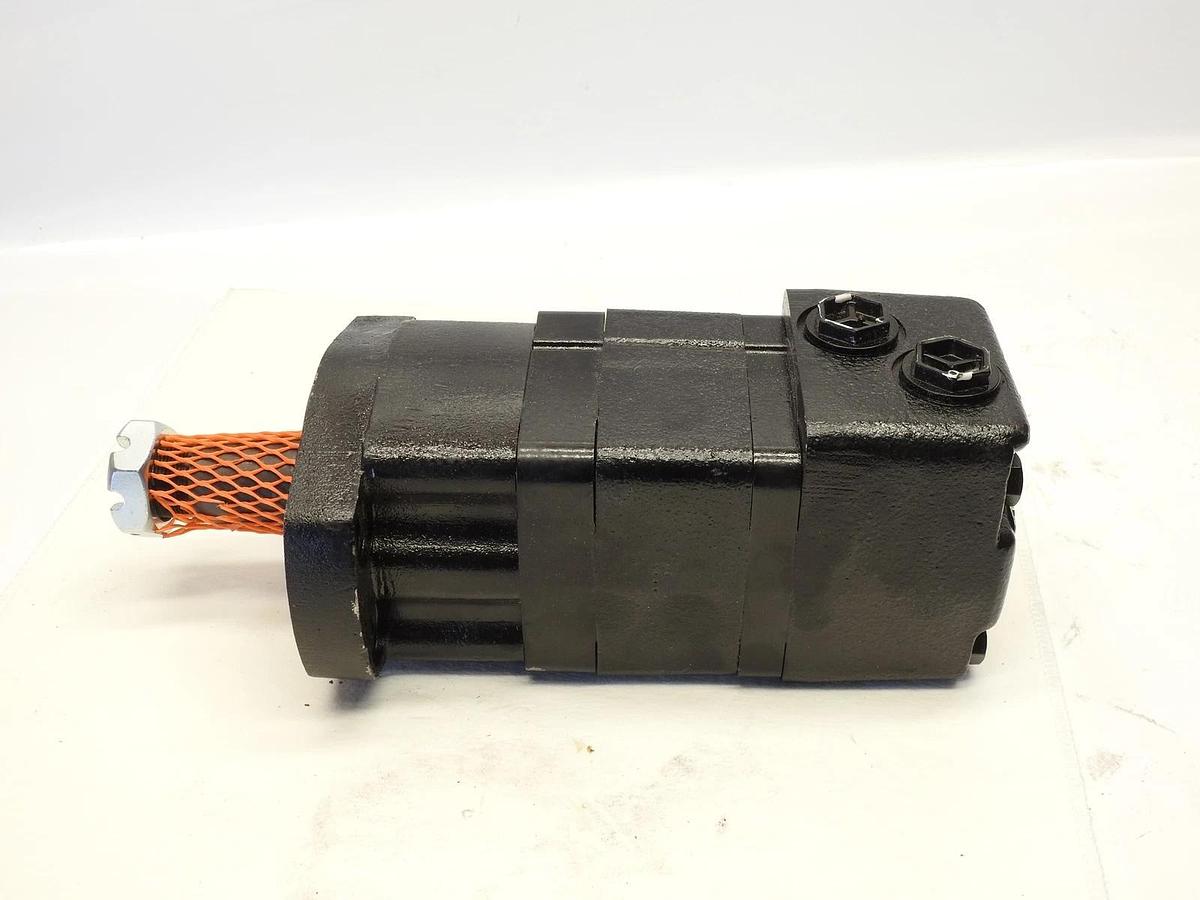 New Genuine MD 155148 Hydraulic Motor Danfoss 11203238