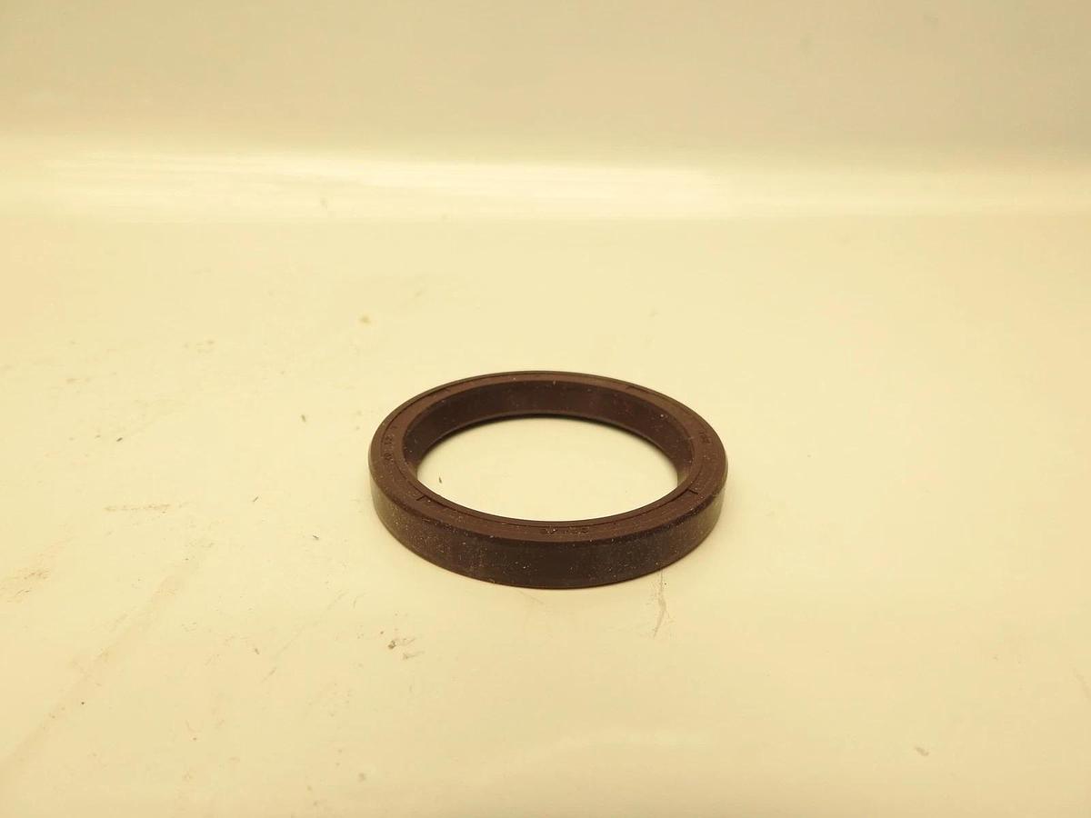 Lot Of 3 Oem John Deere John Deere Original Equipment Seal #CE20014