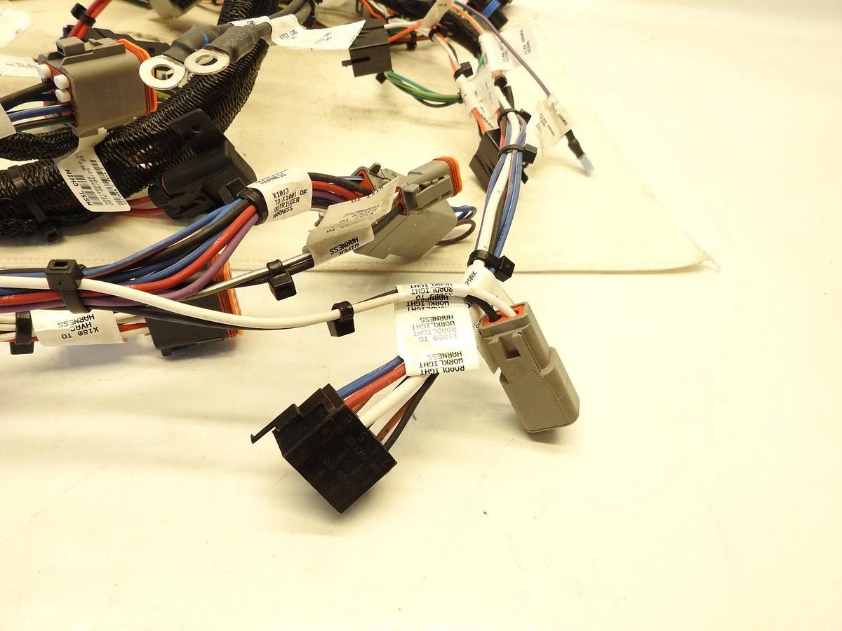 New Genuine JLG 1001299369 HARNESS,CAB POWER DISTRIBUTION