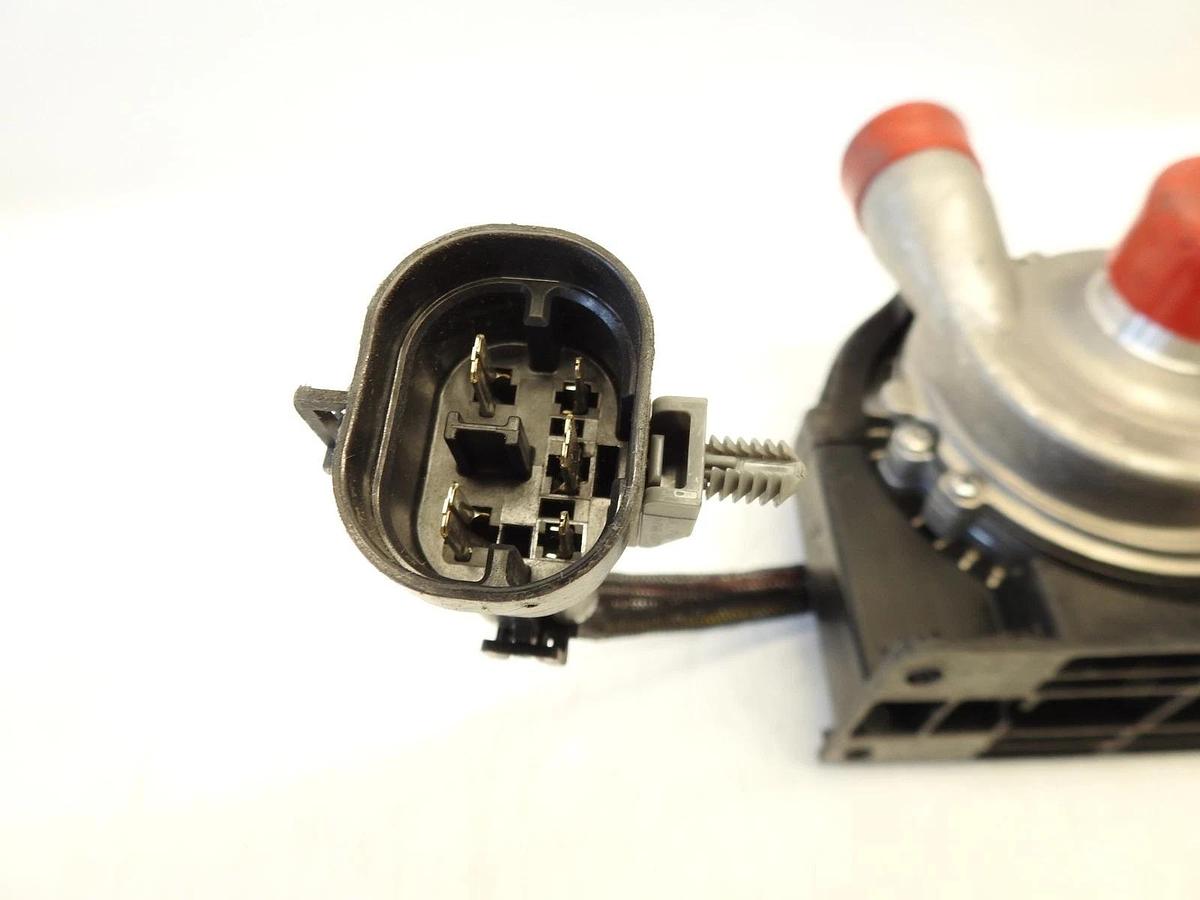 New Genuine Spal C01-BBL533P/P-G01 Coolant Pump 24V