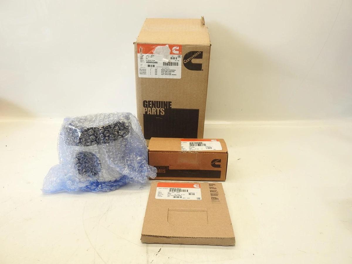 Cummins Engine Piston Kit 4089386 | OEM