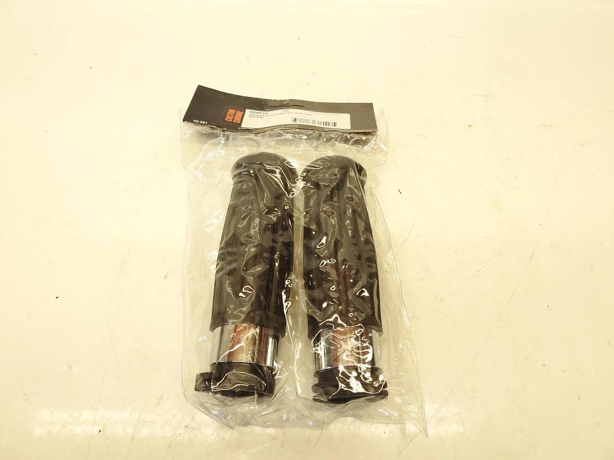 New Custom Chrome 604934 Grips