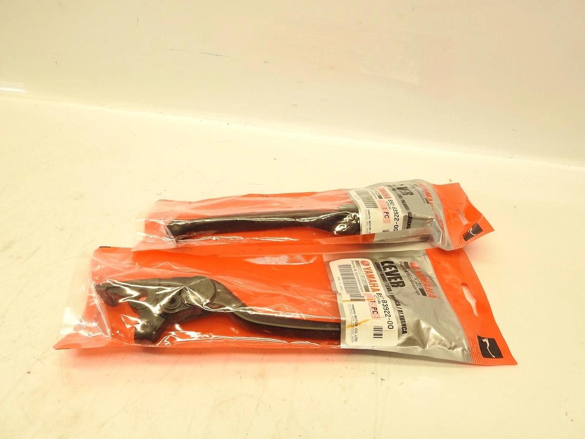 Lot Of 2 NEW 2021 - 2024 YAMAHA MT07 MT-07 MT 07 XSR700 OEM RH FRONT BRAKE LEVER