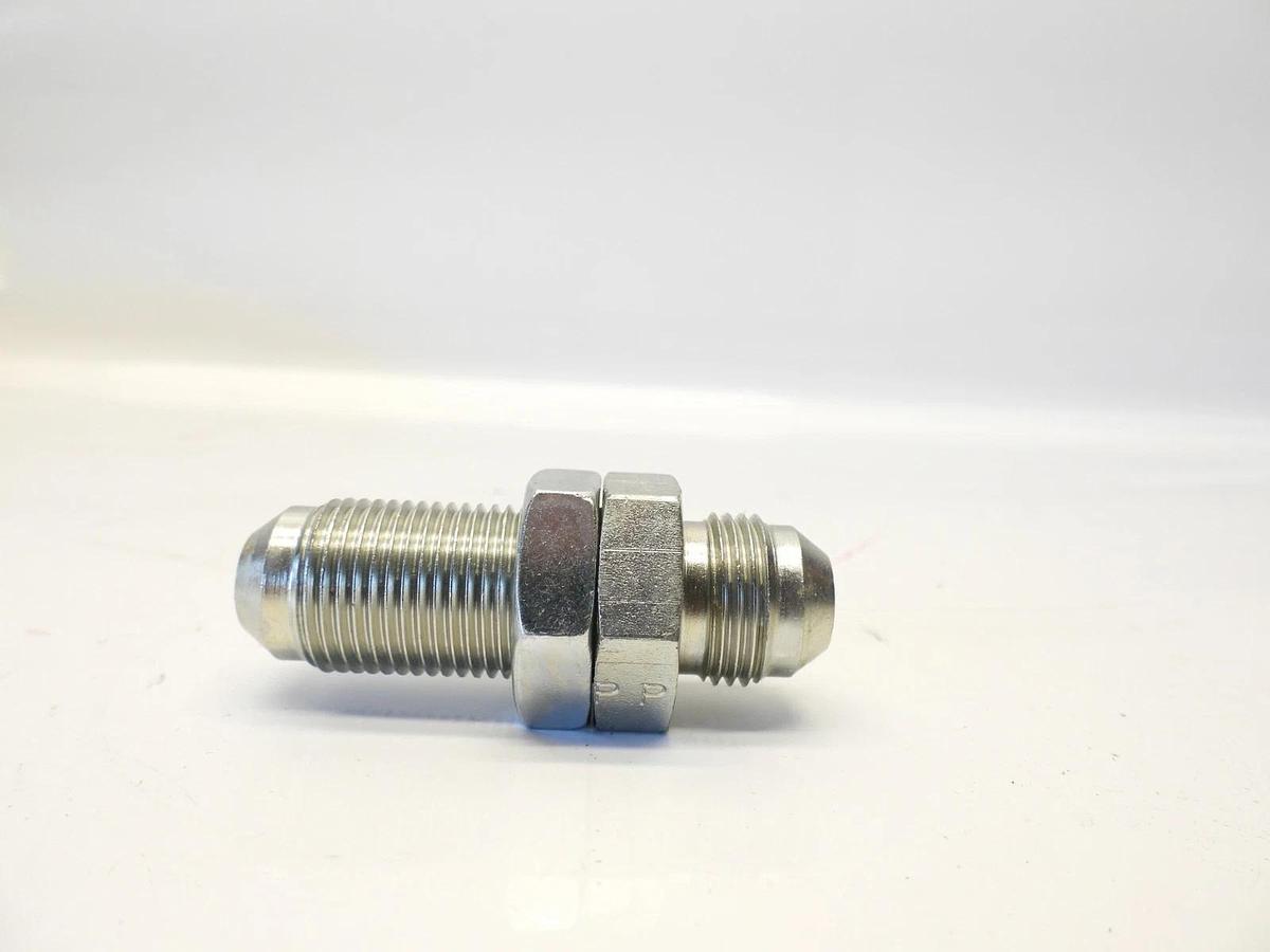 Lot Of 25 New Oem Parker 8 WTX-WLN-S Triple-Lok Bulkhead Union