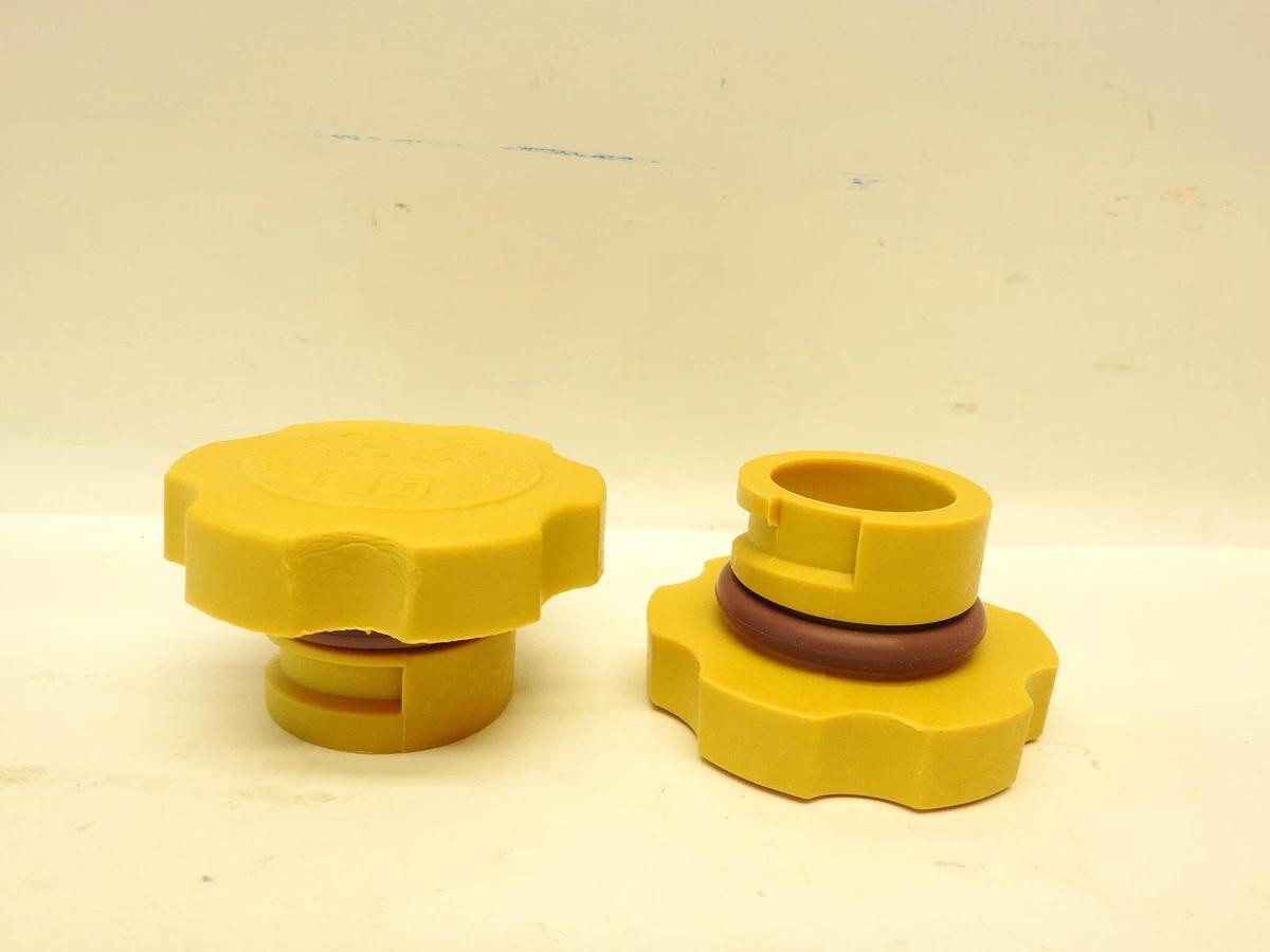 Lot OF 2 New PWT 80001384 Oil Fill Cap