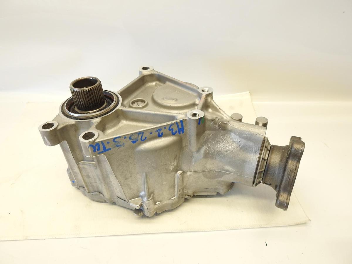 New Oem Ford AT43-7251-EM Transfer Case Power Take Off For 2016-2019 Ford Explor