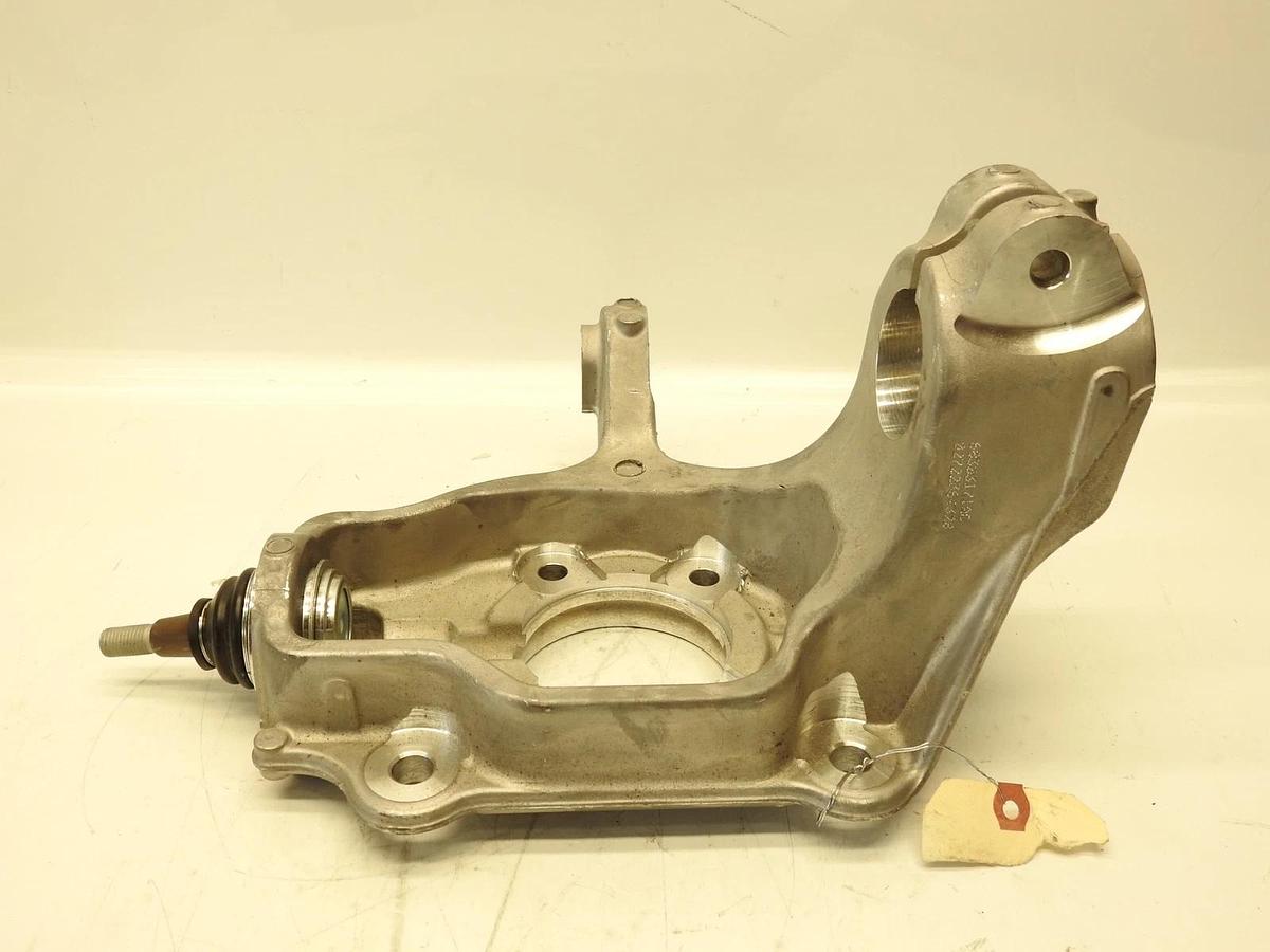 New Genuine Mopar Front Knuckle Left 68303171AC